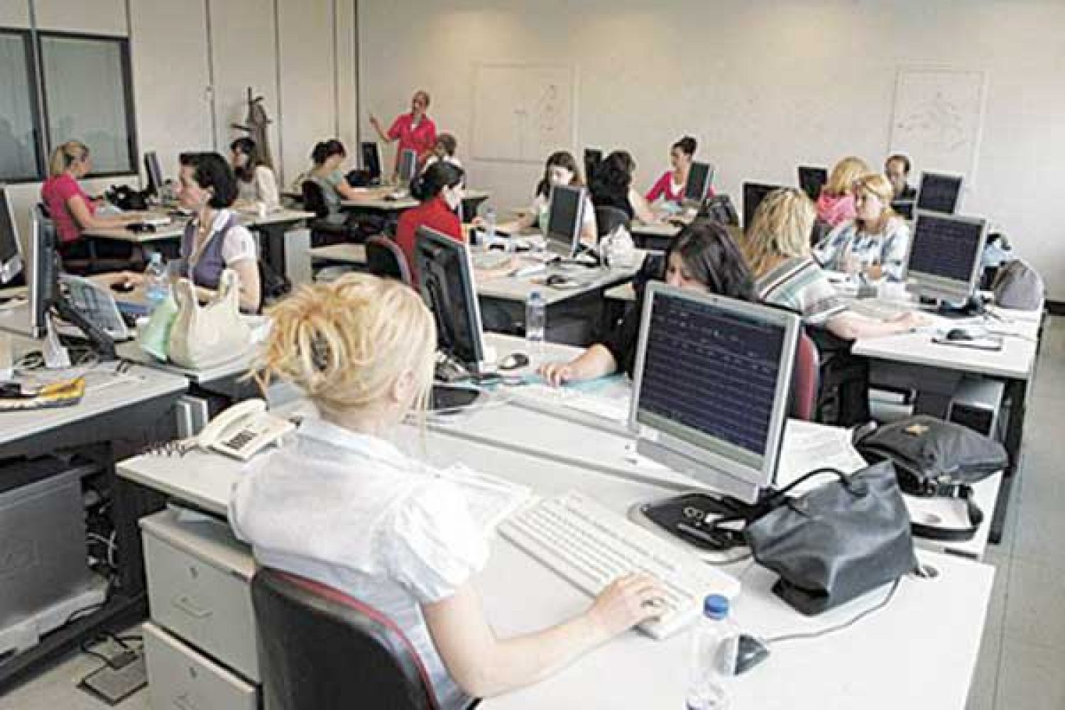 ΔΙΚΟ ΤΟΥ ΚΡΑΤΟΣ «ΧΤΙΖΕΙ» Ο ΑΛ. ΤΣΙΠΡΑΣ!