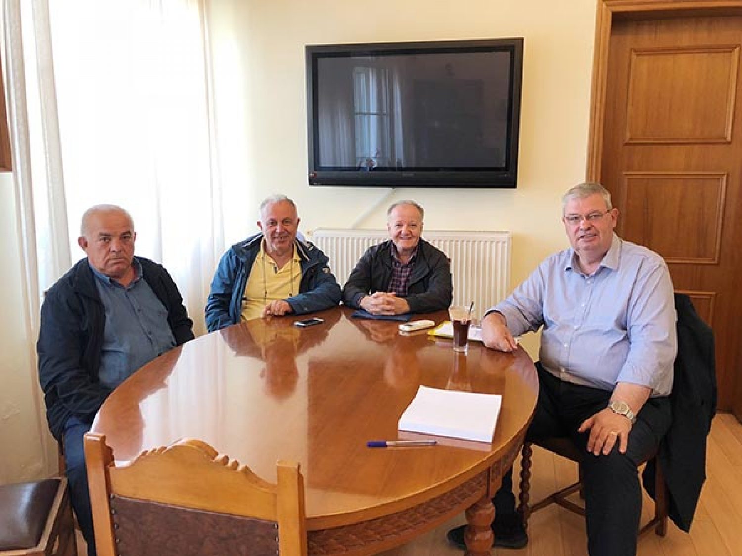 Οικονομική κρίση και κυβερνητικά μέτρα «καθηλώνουν» τους αγρότες