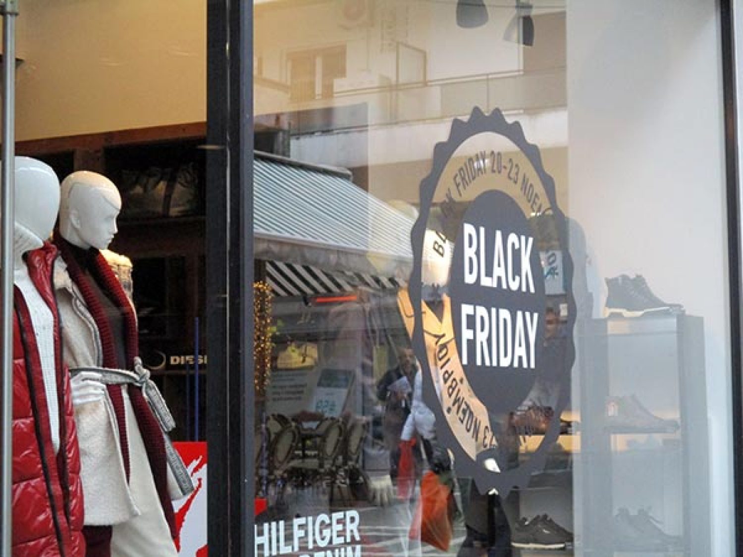 Η «Black Friday» μικρή μόνο ανάσα για επιχειρήσεις που… αργοπεθαίνουν!