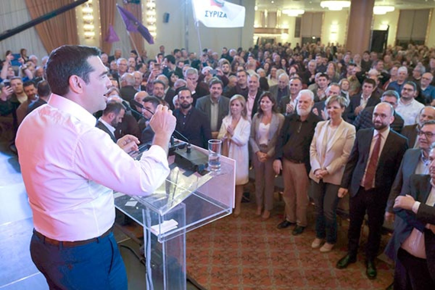 ΓΙΑ…ΑΝΑΤΑΞΗ ΠΑΣΧΙΖΕΙ Ο ΣΥΡΙΖΑ!