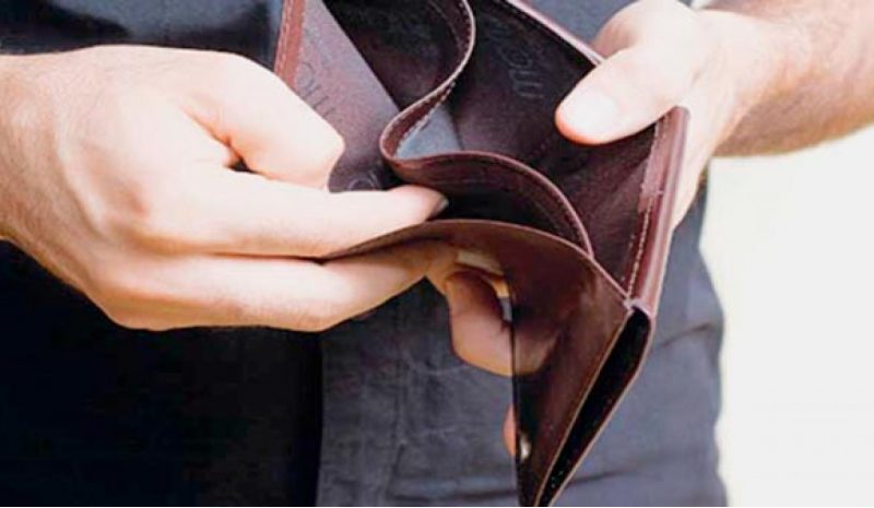  Η ΟΙΚΟΝΟΜΙΑ «ΘΗΛΙΑ» ΓΙΑ ΤΟΝ ΤΣΙΠΡΑ