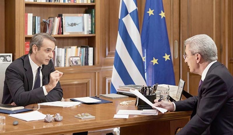 Η ΣΚΑΝΔΑΛΟΛΟΓΙΑ ΠΛΗΤΤΕΙ ΤΗ ΧΩΡΑ!