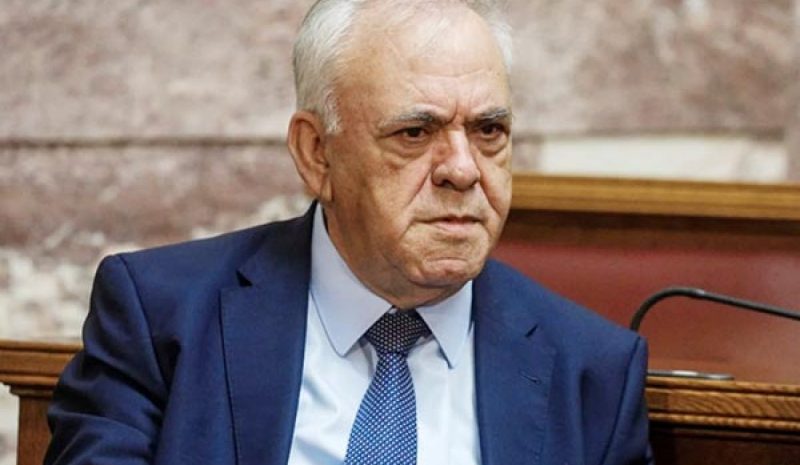 Ο Γιάννης Δραγασάκης ορκίστηκε χθες  βουλευτής και αποχώρησε από τον ΣΥΡΙΖΑ