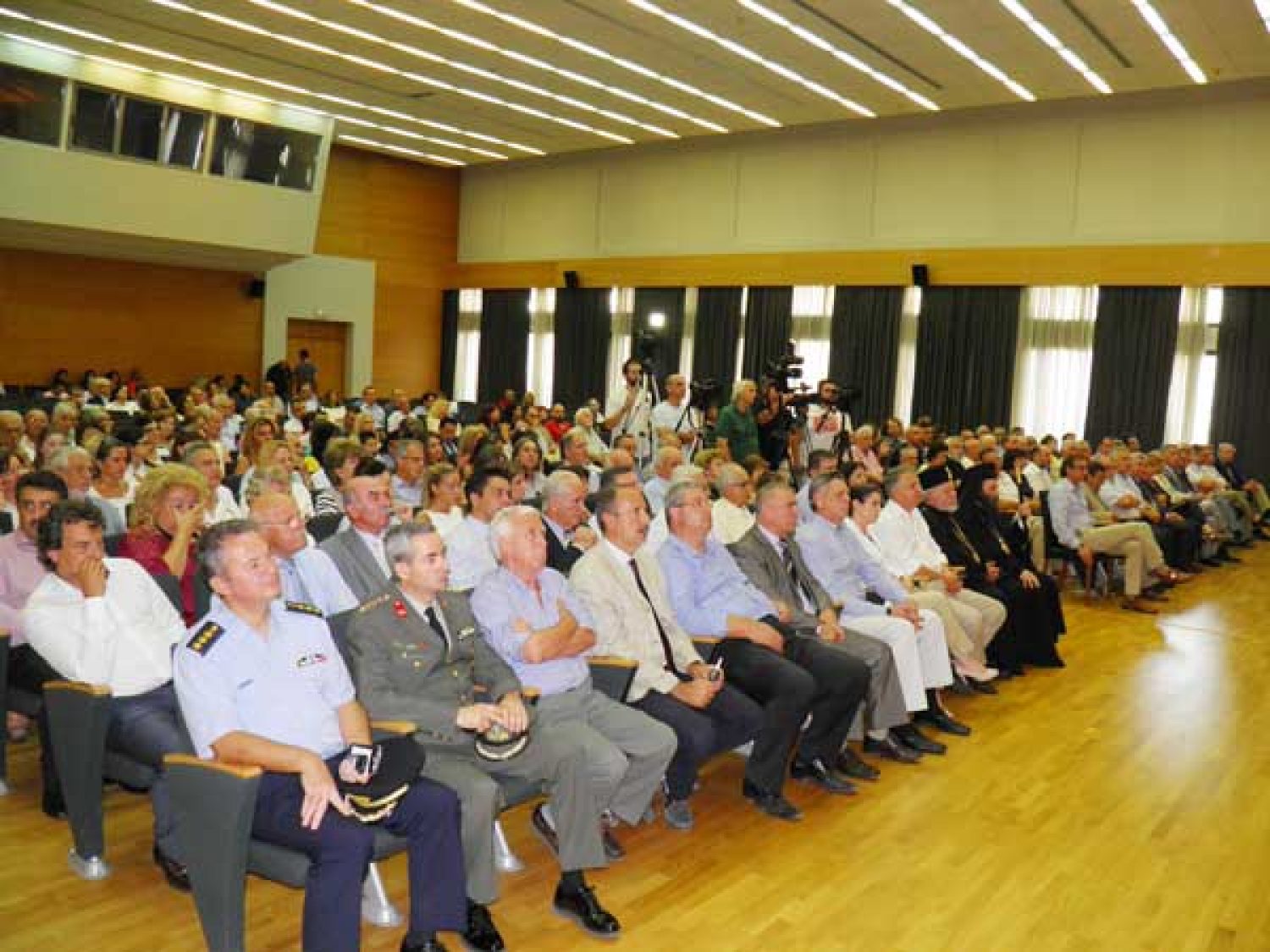 ΝΕΟΣ ΠΡΥΤΑΝΗΣ ΙΔΙΑ ΠΟΛΙΤΙΚΗ!