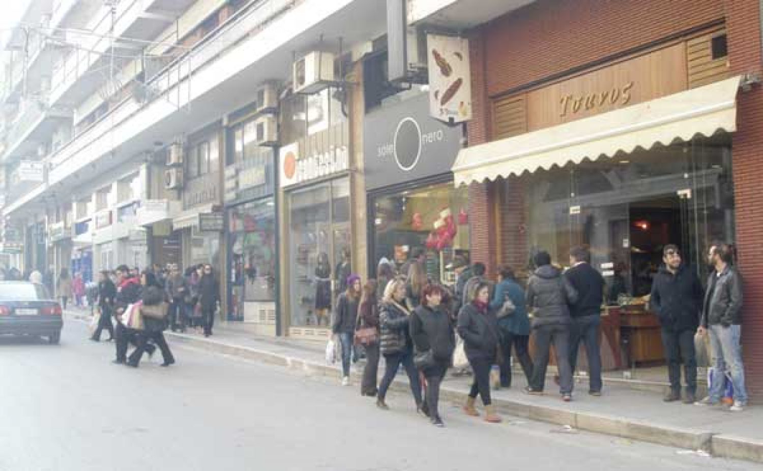 Μετ’ εμποδίων το κυριακάτικο άνοιγμα των καταστημάτων και στα Γιάννενα