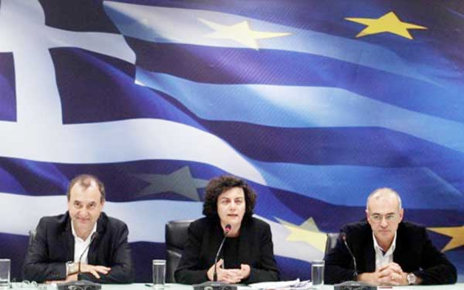 Μικροί… Μεγάλοι, όλοι χρωστάνε στο Δημόσιο!