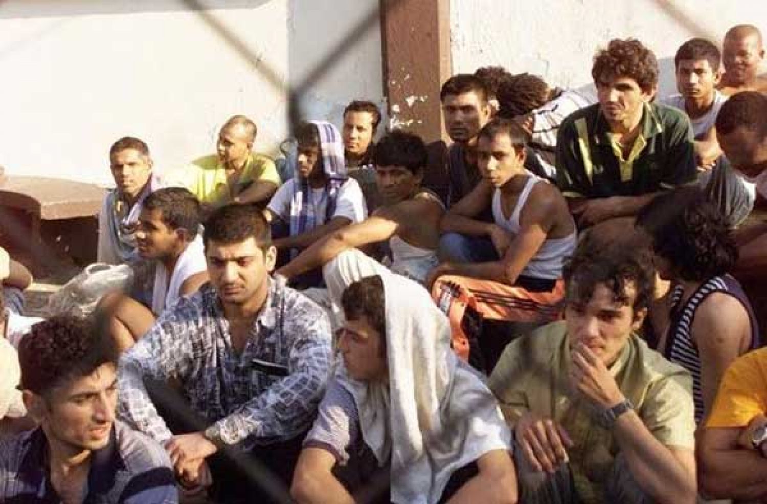 Βάλτε, επιτέλους, ένα φρένο στην ανεξέλεγκτη λαθρομετανάστευση!