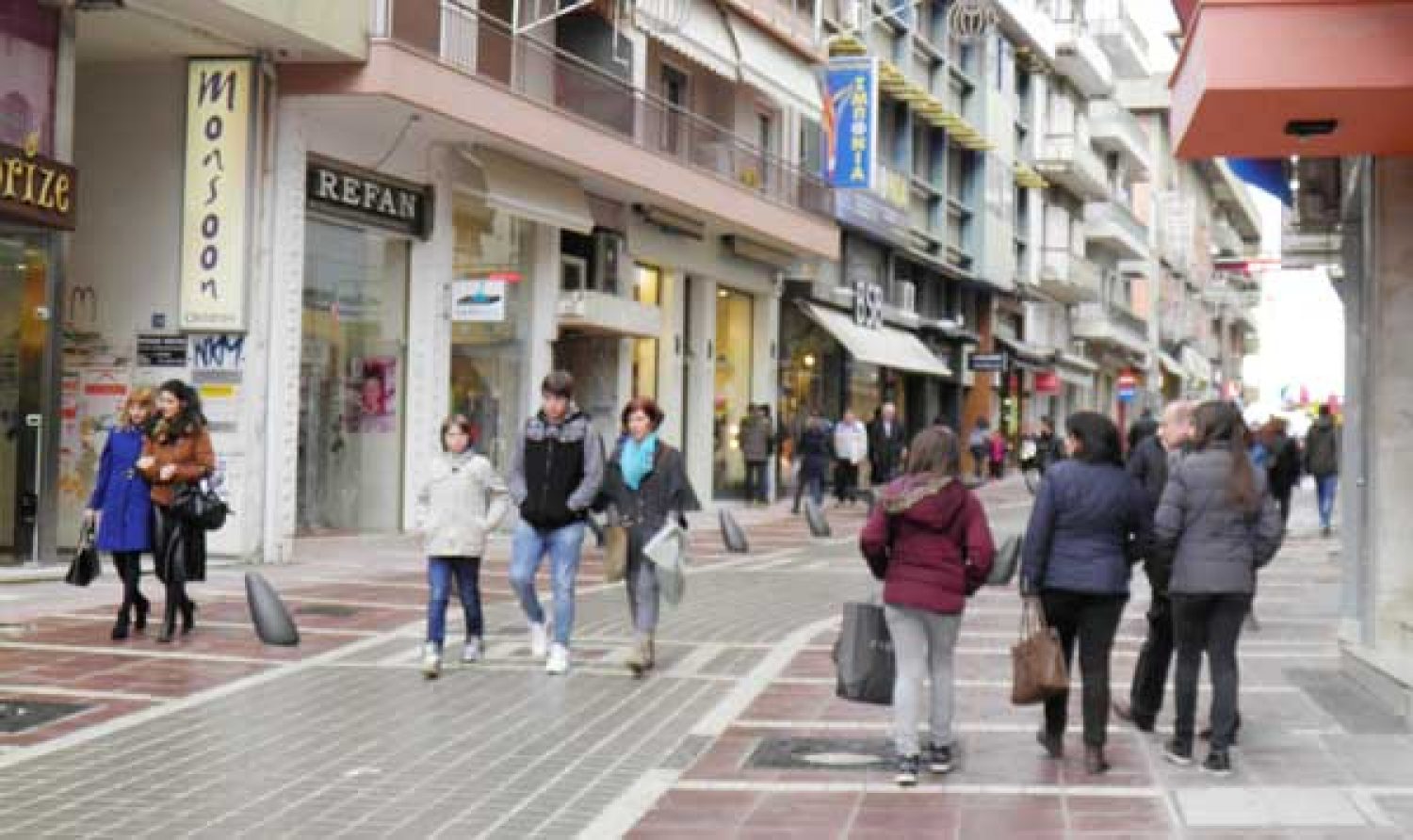 Τη δική τους Εβδομάδα των…Παθών διανύουν η χώρα και οι πολίτες της