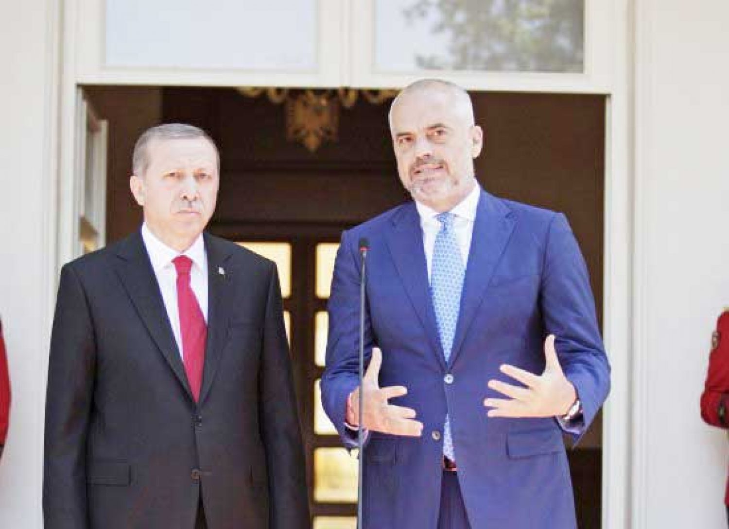 Με την προτροπή της Τουρκίας το όνειρο για «Μεγάλη Αλβανία»!