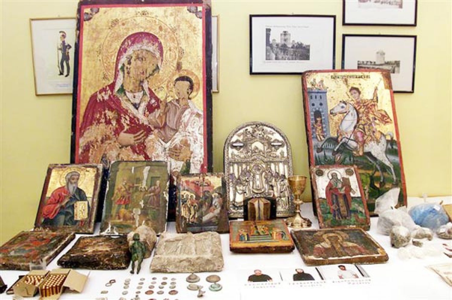 Ο Έντι Ράμα τη δεκαετία ’90 πωλούσε στο Παρίσι κλεμμένες εικόνες!