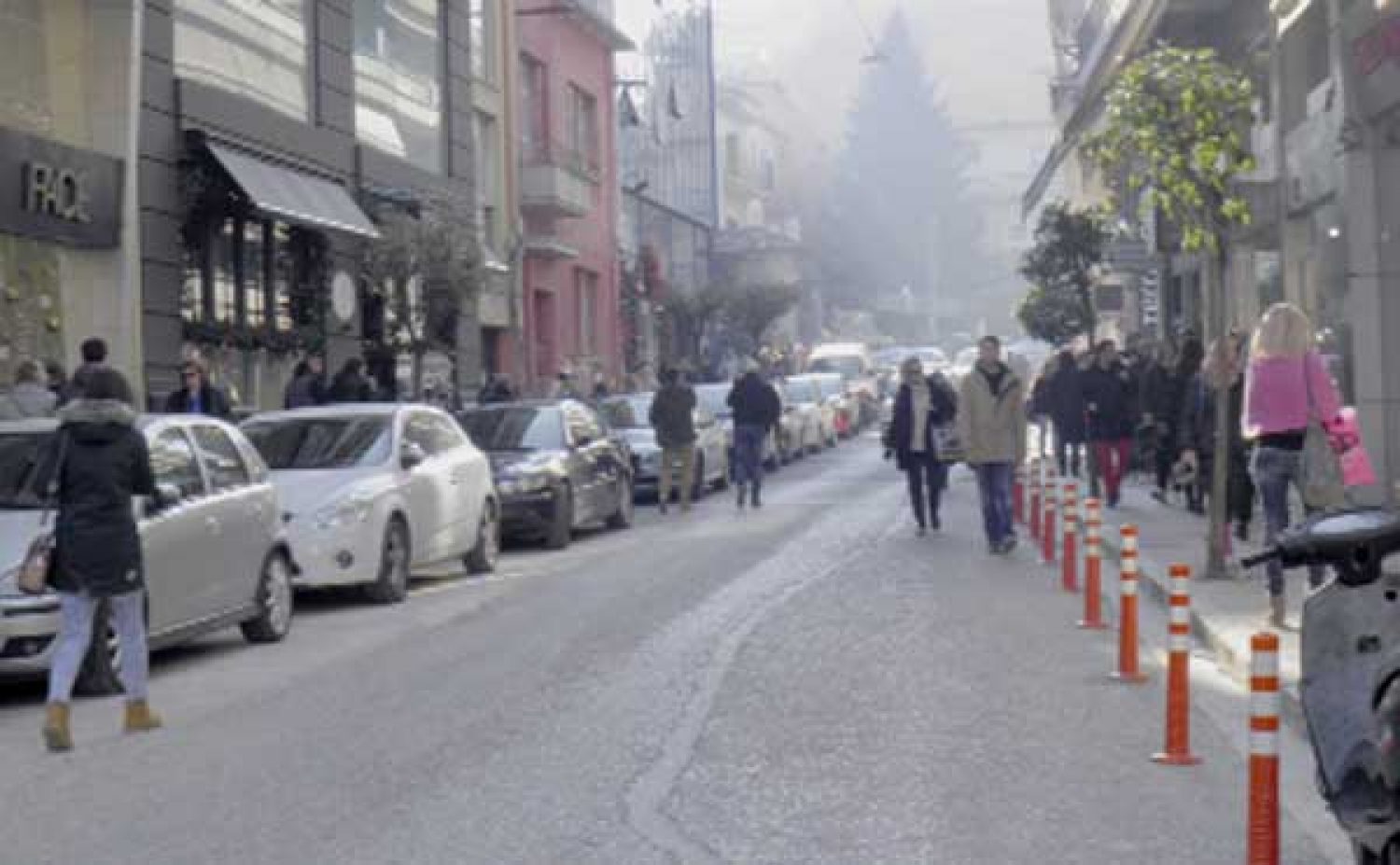 Δώρα και συντάξεις θα… ζεστάνουν τη γιορτινή Γιαννιώτικη αγορά