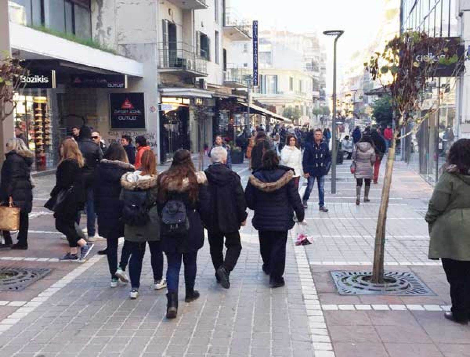 Οι Γιαννιώτες καταναλωτές ψάχνουν τιμές και... ψάχνονται!