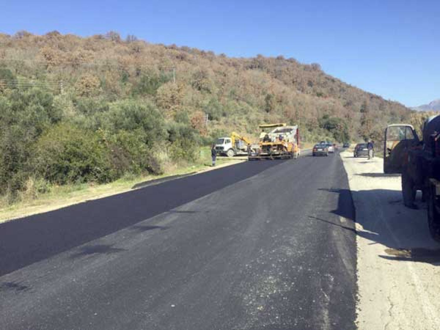 Αντιολισθητικός τάπητας σε επικίνδυνο σημείο στη Γέφυρα Καλογήρου