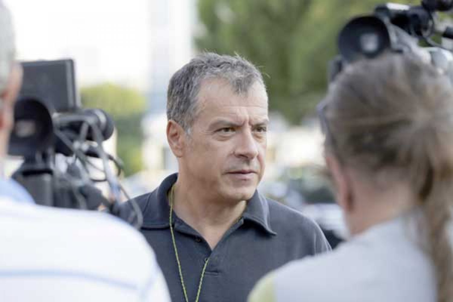 Η σιωπή στην ενημέρωση είναι σε βάρος του λαού