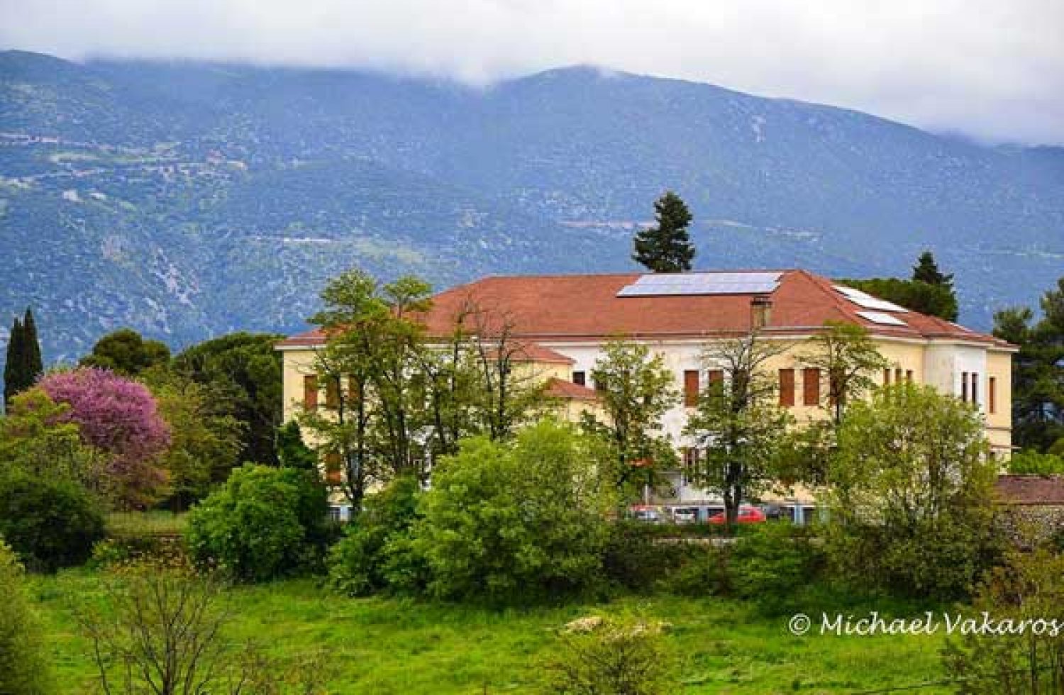 Η ζωή στα Γιάννενα βρίσκει ξανά το ρυθμό της μετά τους σεισμούς!