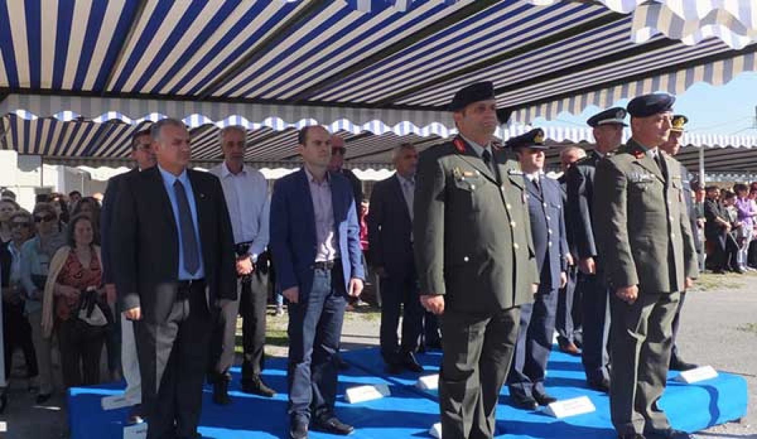Ζητά περισσότερους νεοσύλλεκτους στο Κέντρο Εκπαίδευσης Άρτας