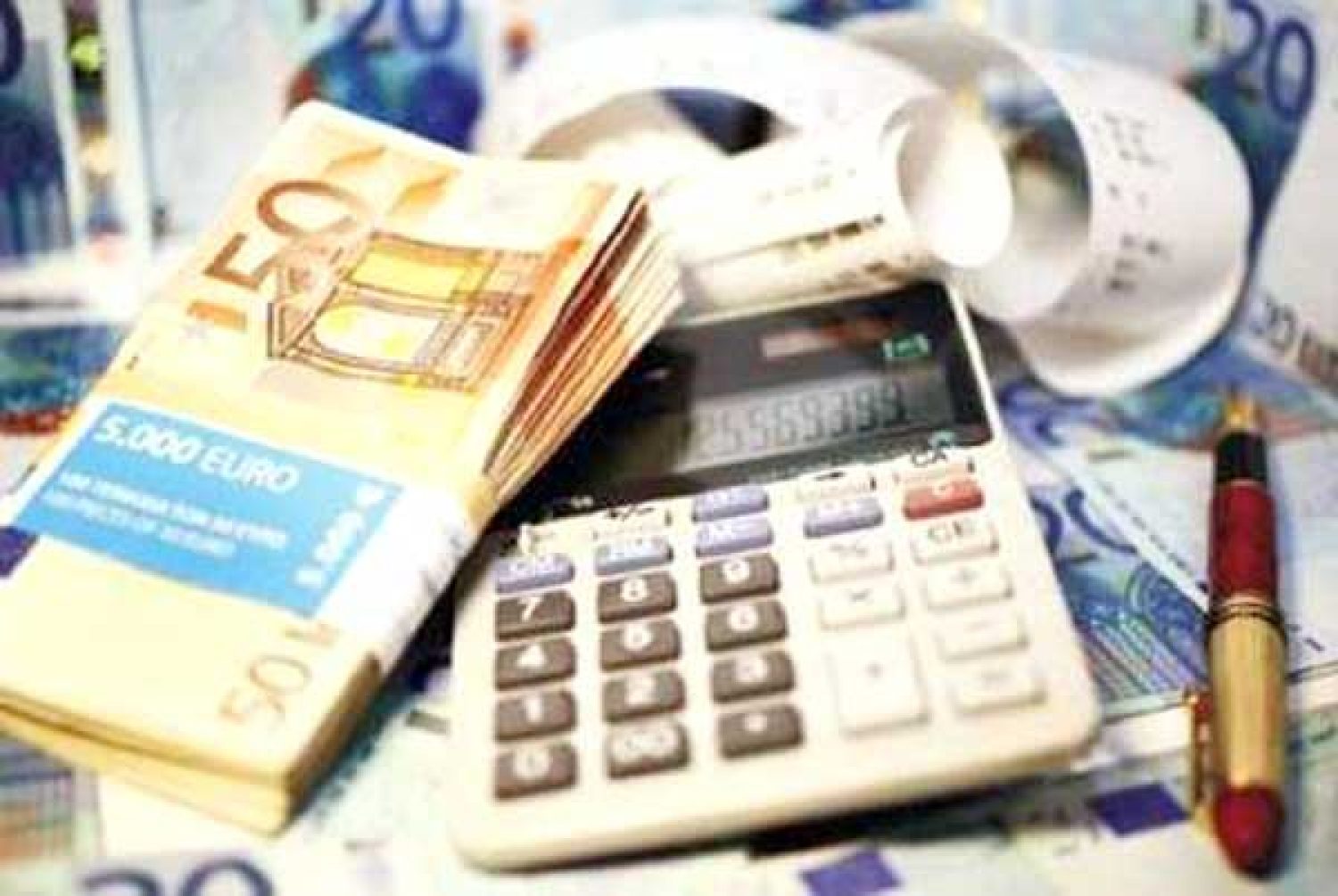 Υπερφορολόγηση και αύξηση εισφορών «φρενάρουν» τις ελληνικές εξαγωγές