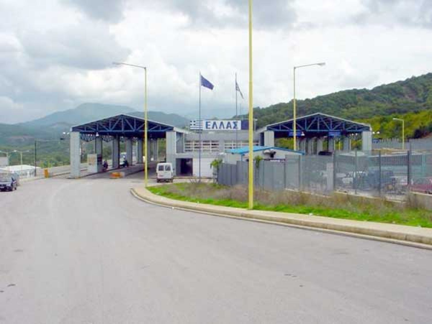 Αλβανός προσπάθησε να περάσει τα σύνορα με 15.000 ευρώ στην κατοχή του