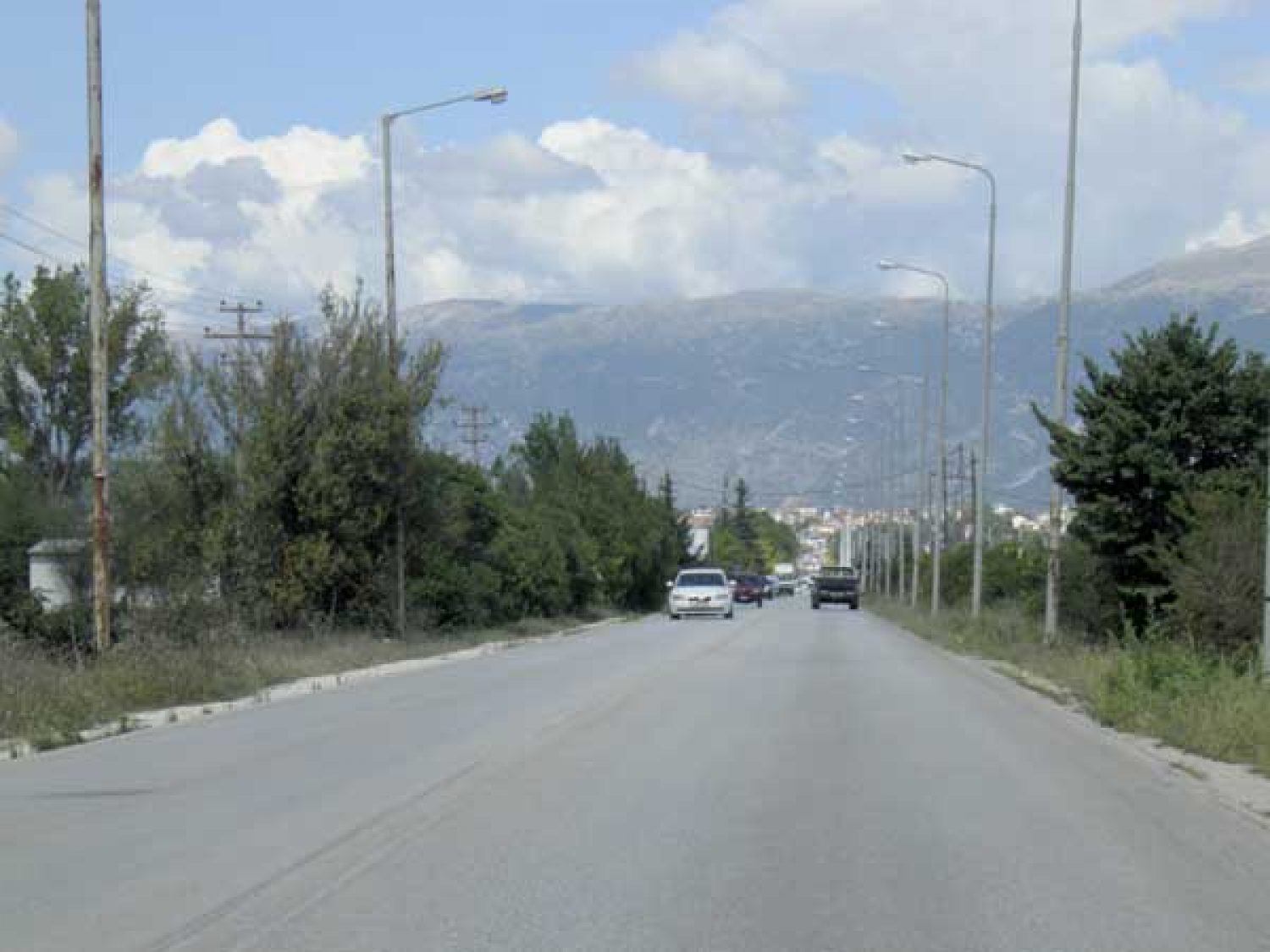ΩΡΑ Η ΣΤ. ΝΙΑΡΧΟΥ ΝΑ ΓΙΝΕΙ ΛΕΩΦΟΡΟΣ!