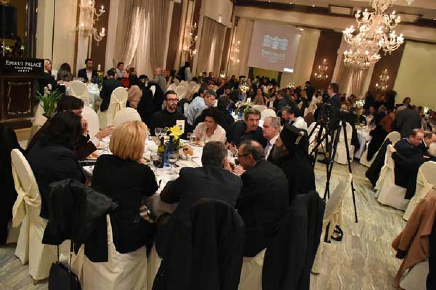 ΑΓΩΝΑΣ…ΑΝΤΟΧΗΣ ΓΙΑ ΤΙΣ ΕΠΙΧΕΙΡΗΣΕΙΣ!