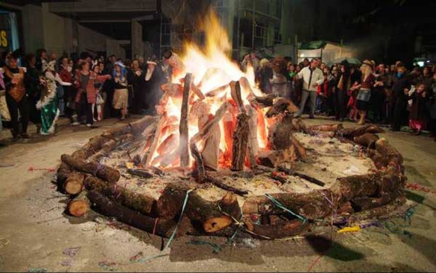 Τζαμάλες σε Γιάννενα και χωριά έτοιμες για αποκριάτικο ξεφάντωμα!