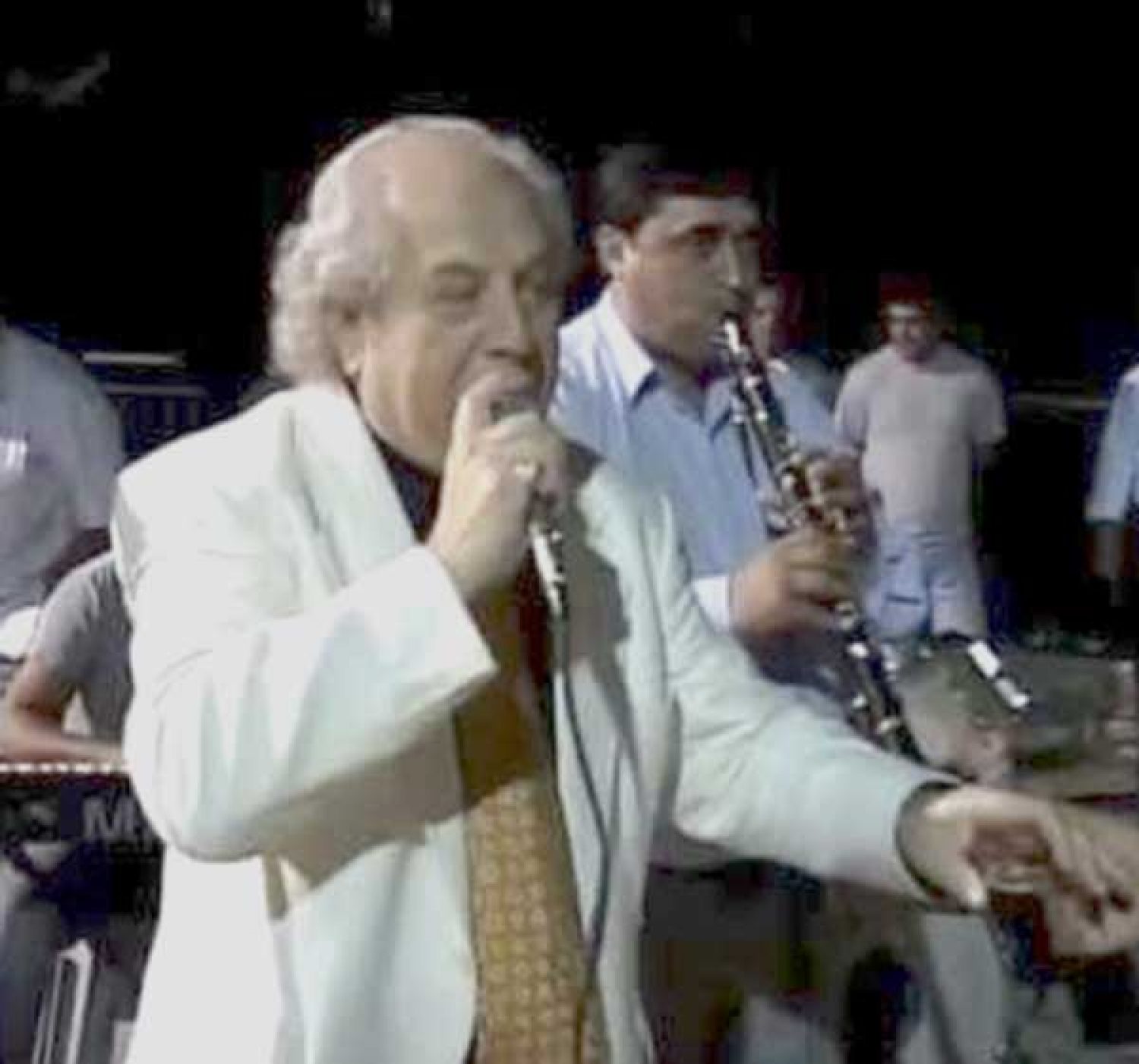 Σήμερα στα Δολιανά η κηδεία του τραγουδιστή Πέτρου Τζούμα