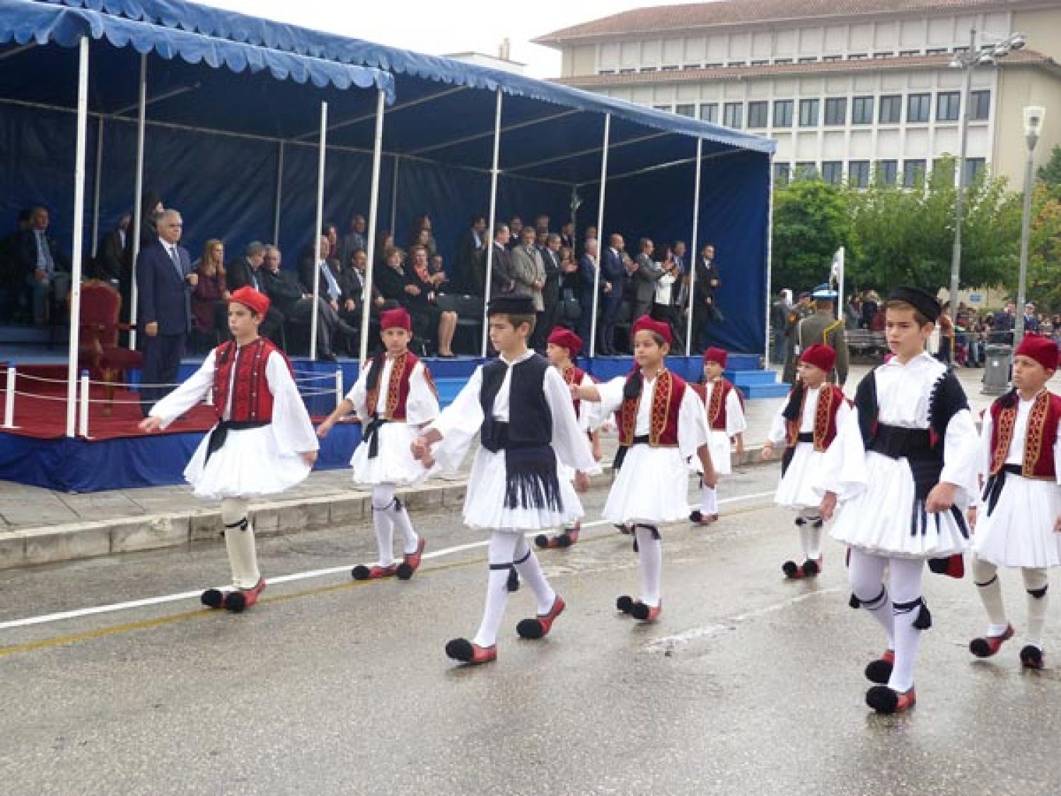 Με εκδηλώσεις σ’ όλη την Ήπειρο τιμήθηκε το ηρωικό Έπος του ’40!