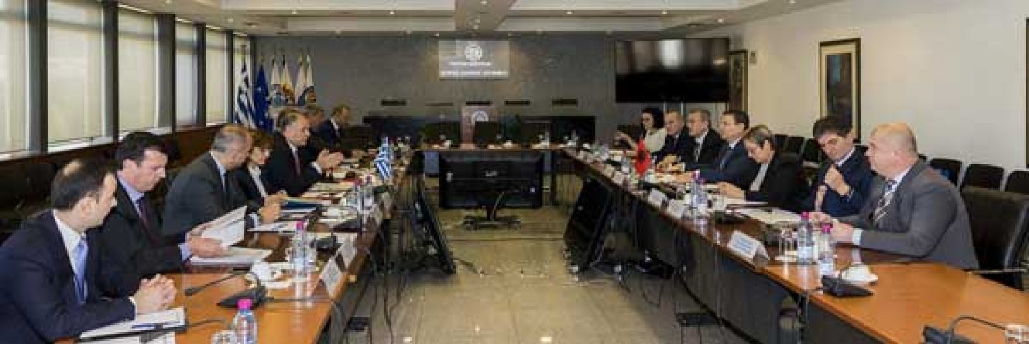 ΔΙΑΤΡΗΤΕΣ ΣΥΜΦΩΝΙΕΣ…ΤΡΥΠΙΑ ΣΥΝΟΡΑ!