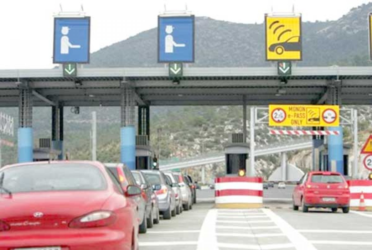 «Αλμυρό» πλέον το ταξίδι μέσω Εγνατίας μετά τις αυξήσεις «φωτιά» στα διόδια!