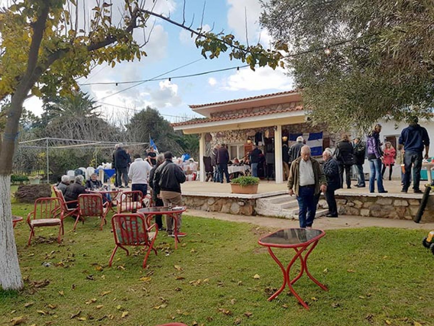 Οι πυρκαγιές «κατάπιαν» περιουσίες Ηπειρωτών στη Νέα Μάκρη!