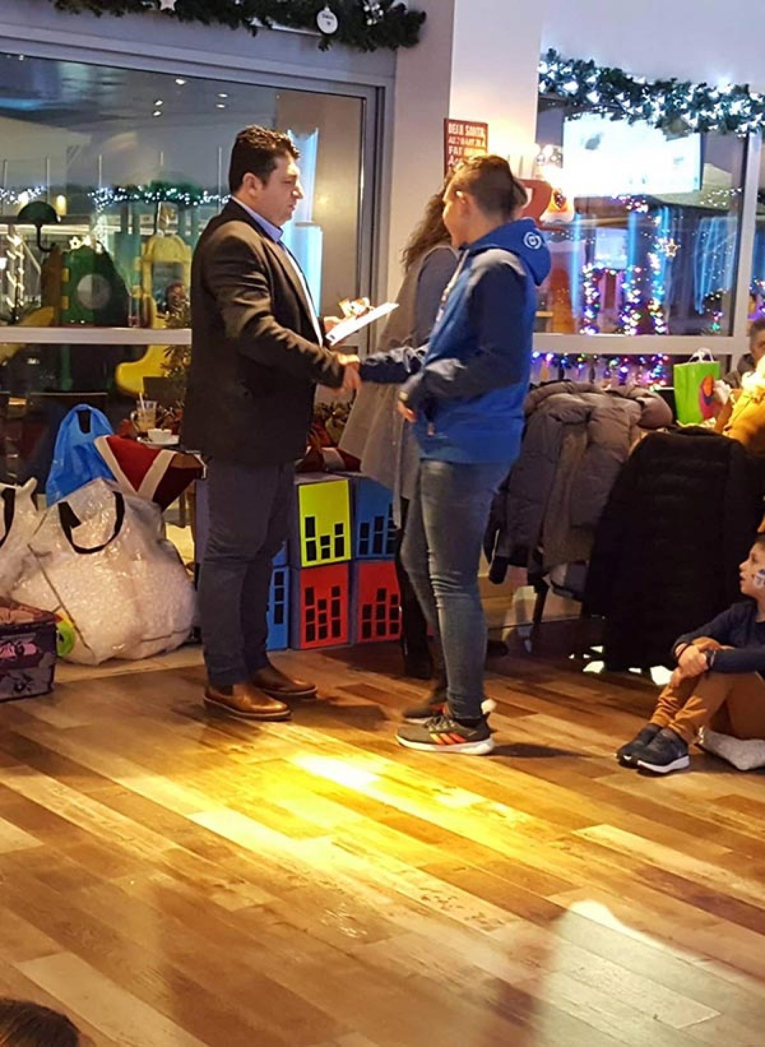 H ΔΕΥΑΙ βράβευσε τους αριστούχους μαθητές της