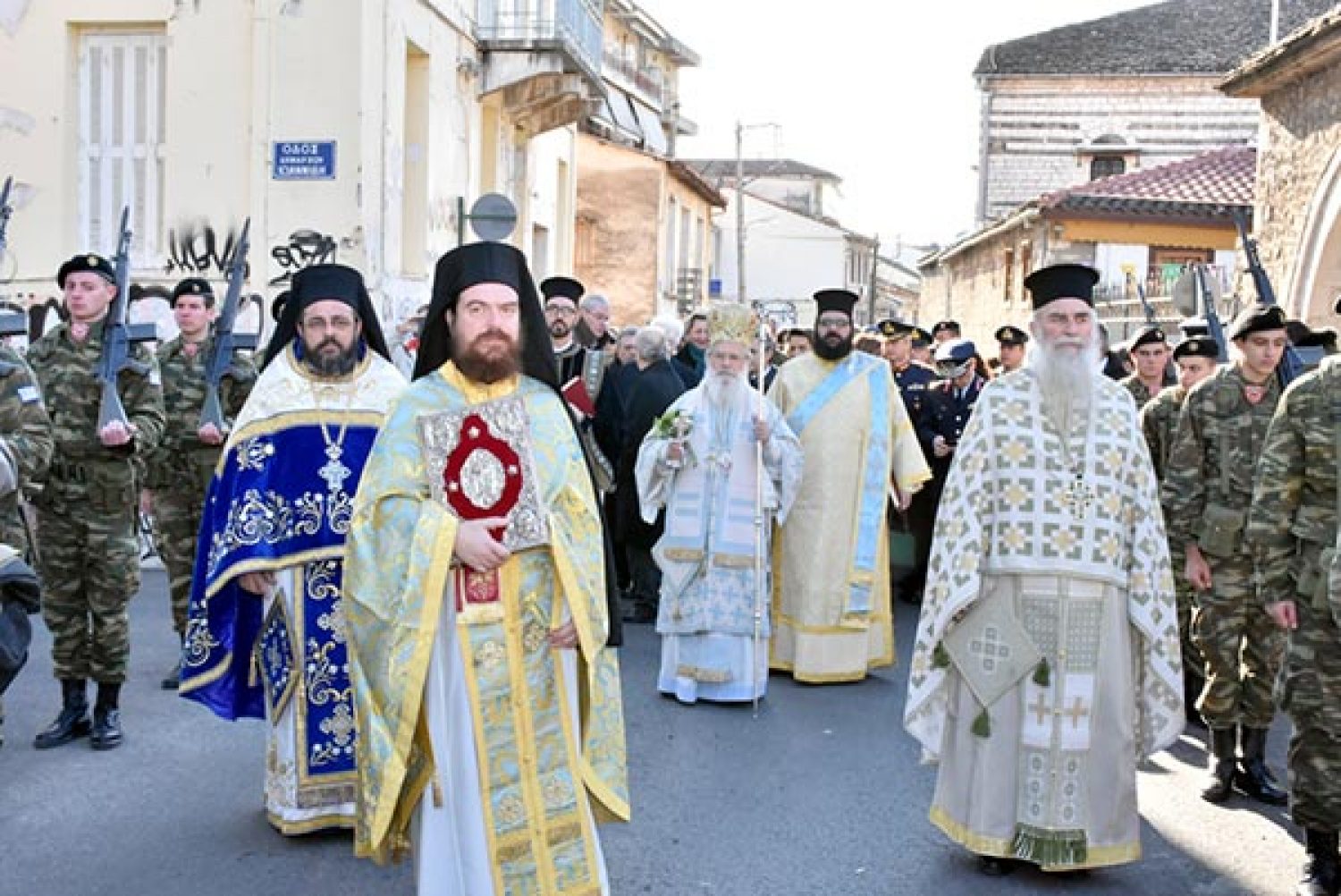 Το κρύο δεν στάθηκε εμπόδιο στους εορτασμούς για τα Θεοφάνεια!