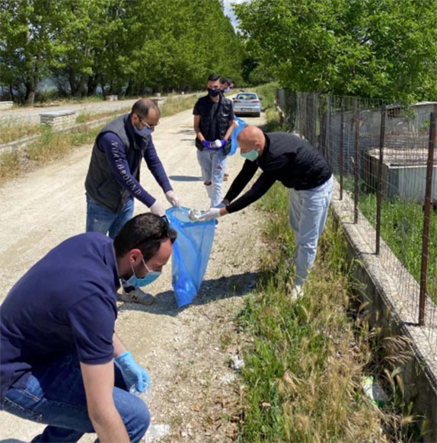 Περιοχή του παραλιμνίου καθάρισε η ΟΝΝΕΔ Ιωαννίνων