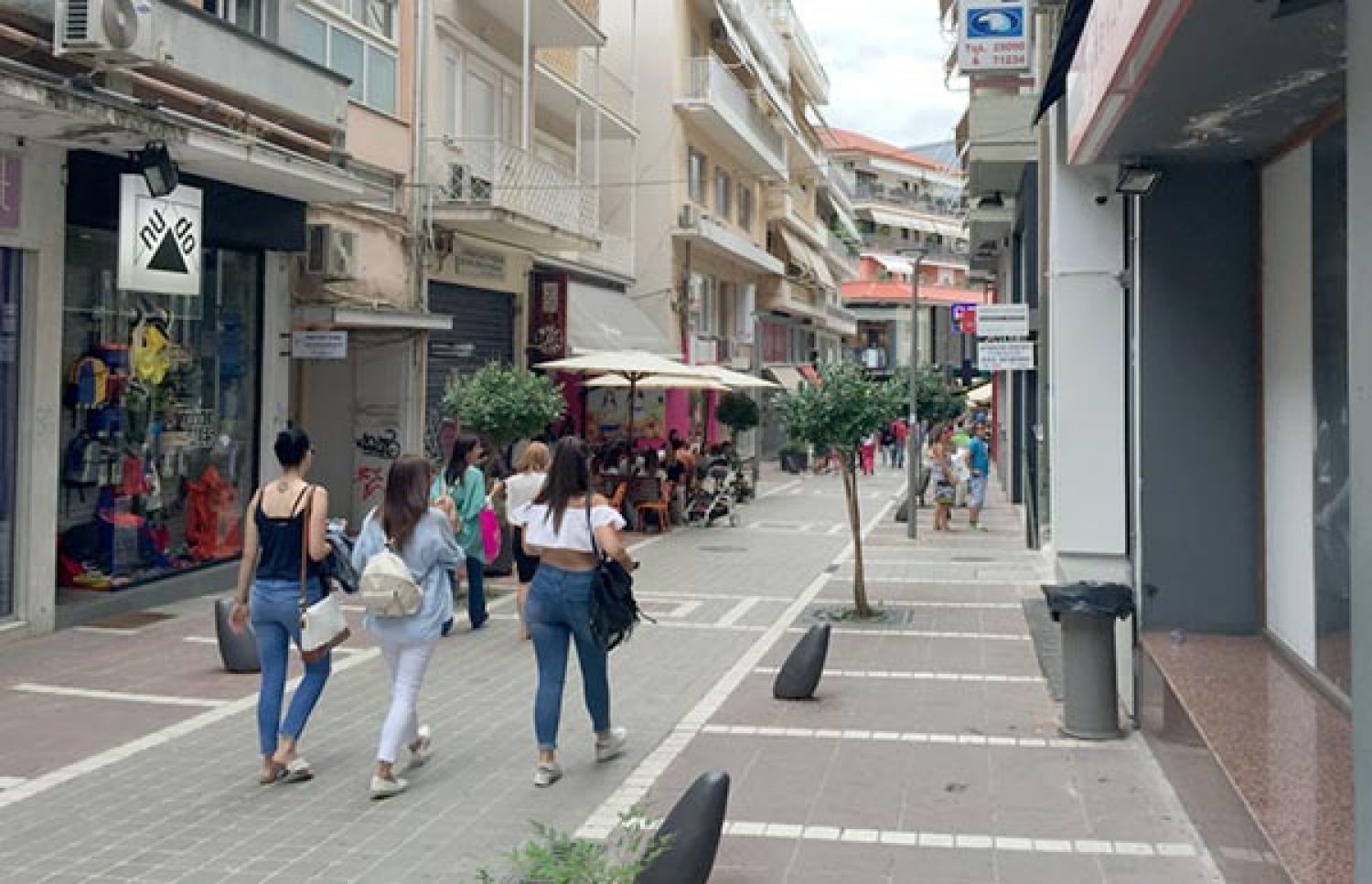 ΟΧΙ Η ΠΕΡΙΦΕΡΕΙΑ ΣΕ ΡΟΛΟ ΤΡΑΠΕΖΙΤΗ!
