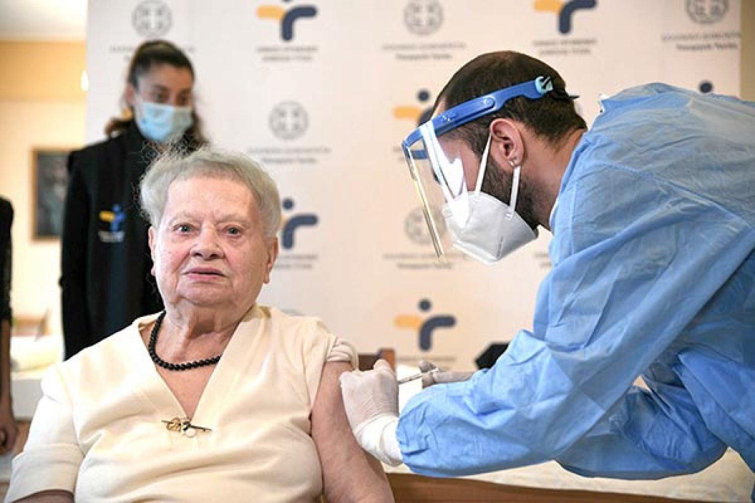 «Εθνικό στοίχημα» ο εμβολιασμός του πληθυσμού για τον κορωνοϊό!
