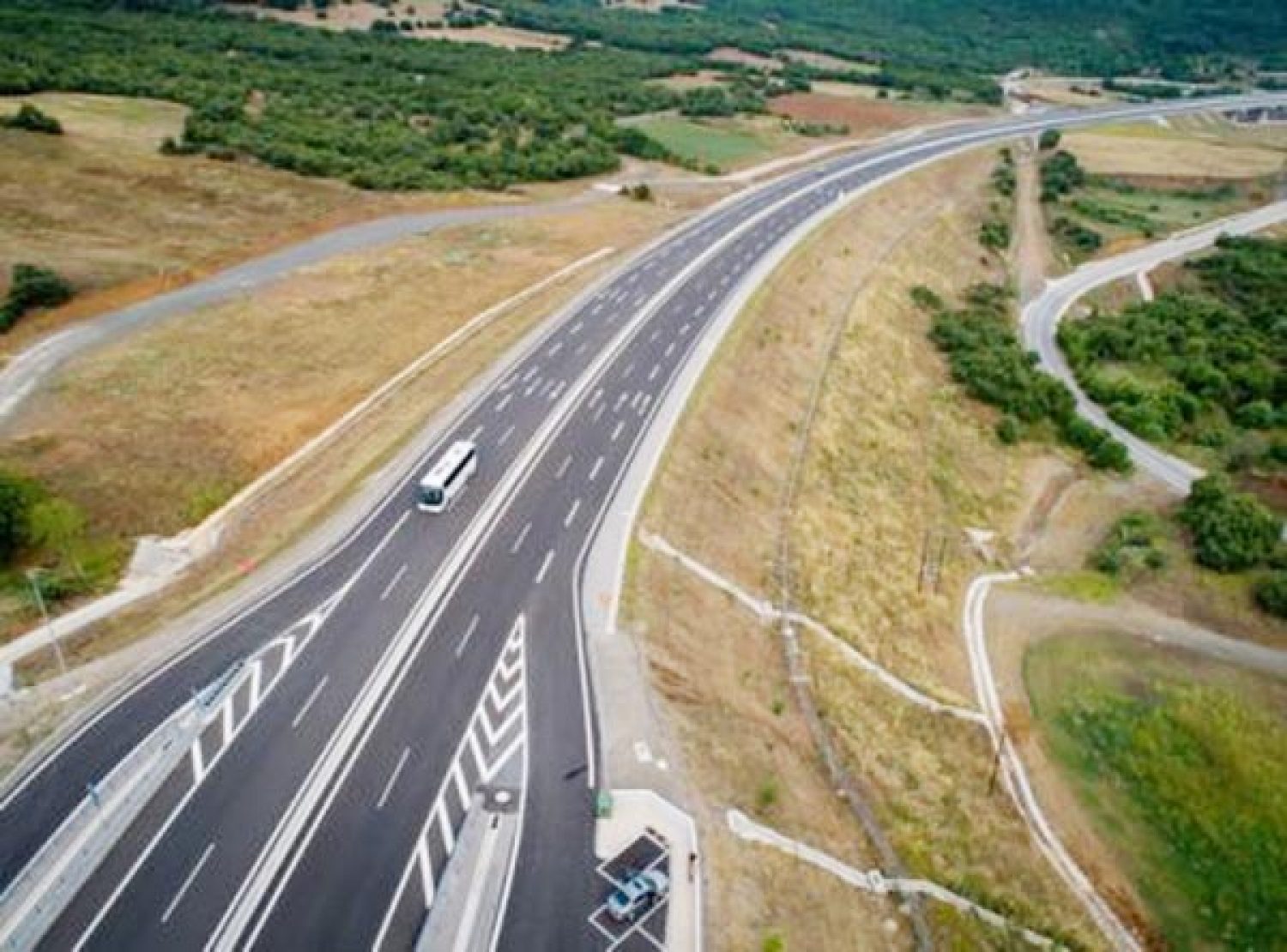 Ε65: ΣΕ ΤΡΙΑ ΧΡΟΝΙΑ «ΠΑΤΑΕΙ» ΕΓΝΑΤΙΑ!