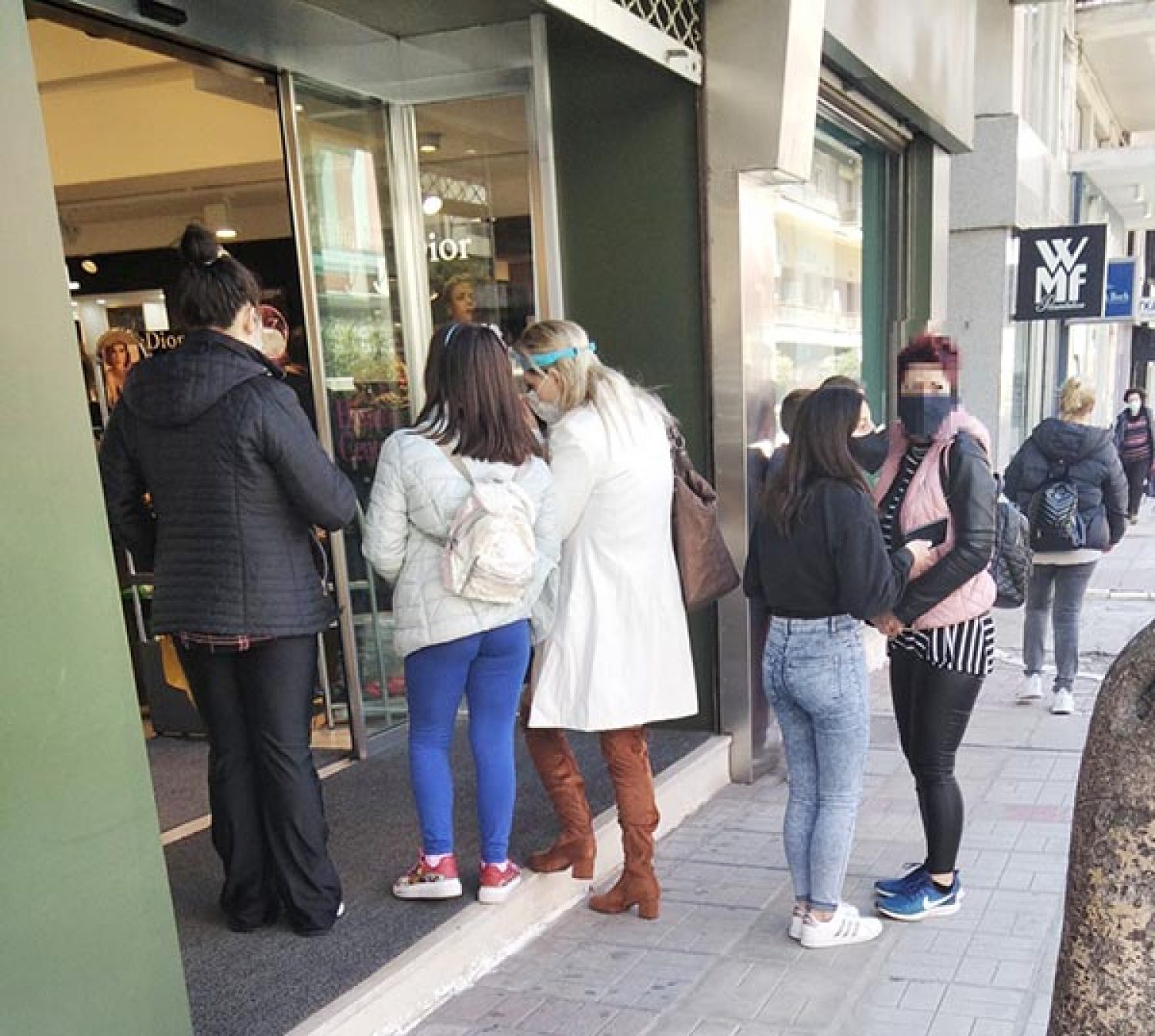 ΣΕ… ΣΥΜΠΛΗΓΑΔΕΣ Η ΠΑΣΧΑΛΙΝΗ ΑΓΟΡΑ!