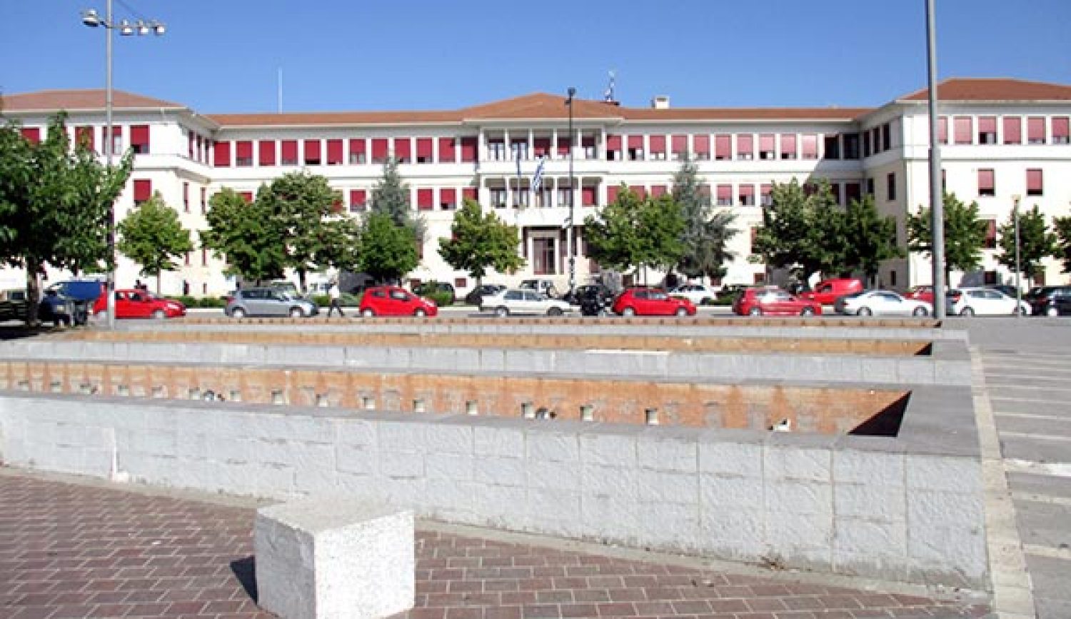 Ένα πολύ ακριβό «λίφτινγκ» για την Κεντρική Πλατεία Ιωαννίνων!