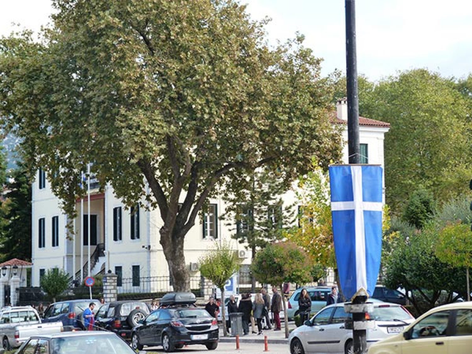 ΓΙΑΝΝΕΝΑ ΚΑΙ ΗΠΕΙΡΟΣ ΤΙΜΟΥΝ ΤΟ «ΟΧΙ»