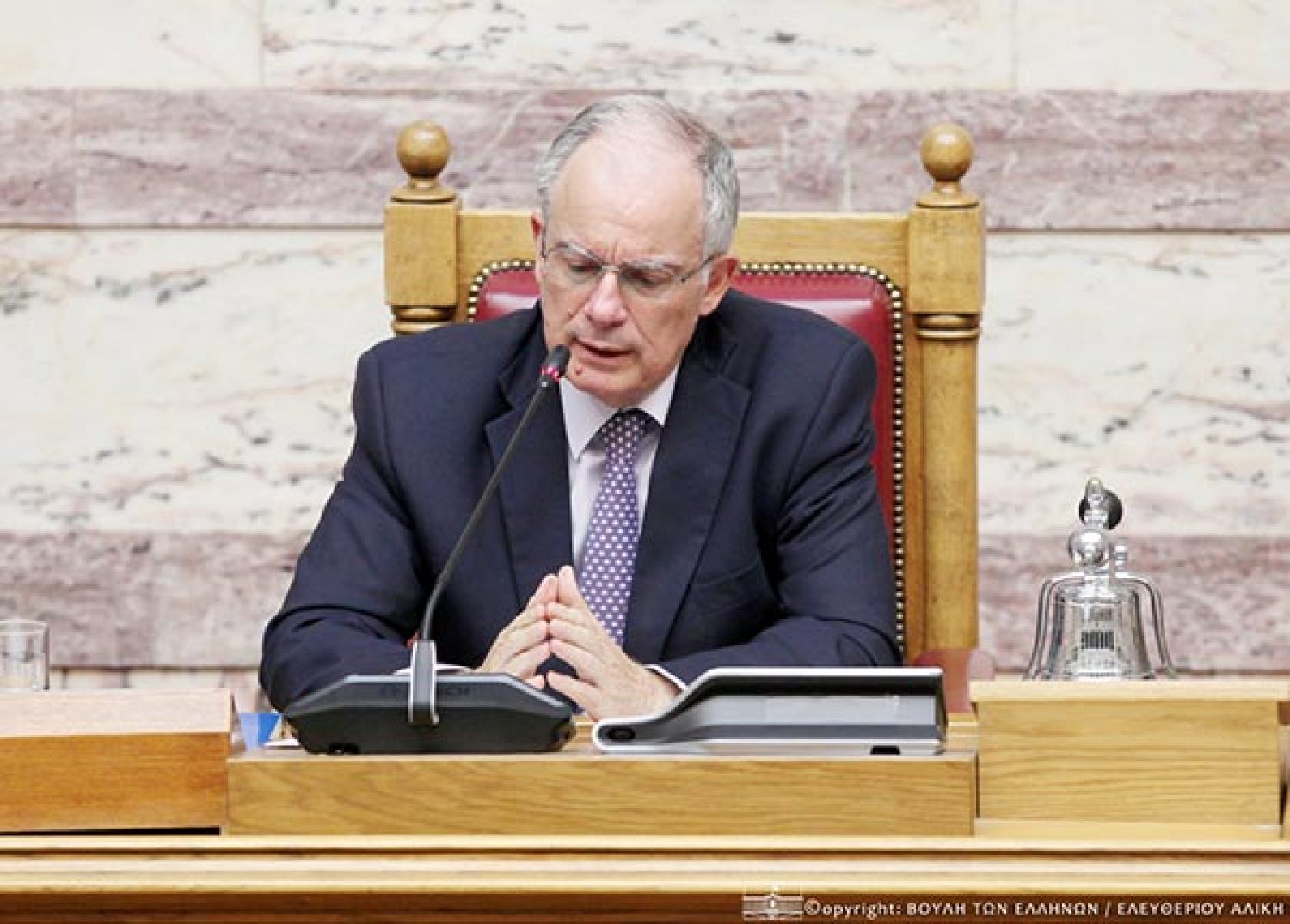 Με κορωνοϊό νοσεί ο Κώστας Τασούλας