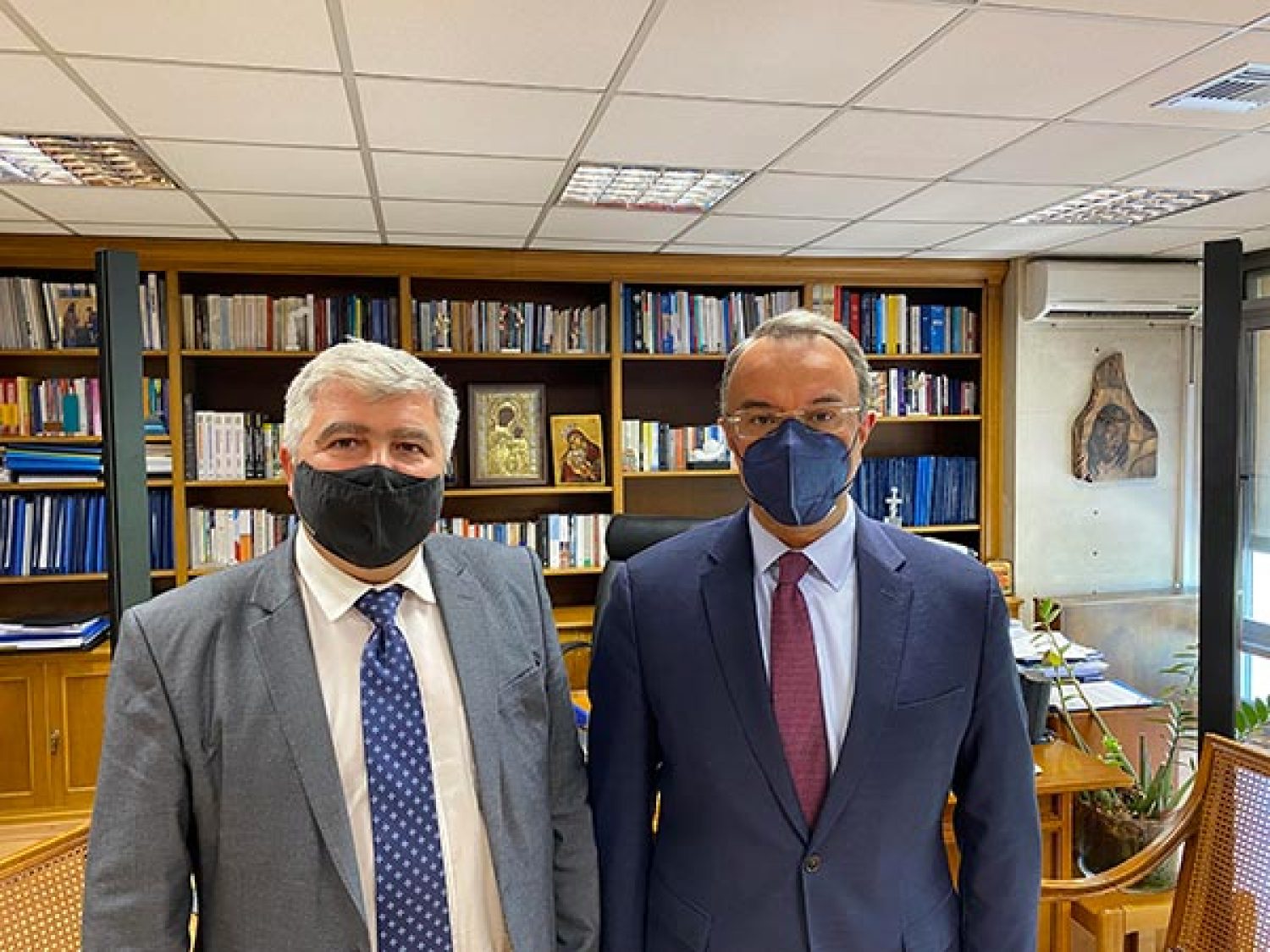 Ο Δήμαρχος Πρέβεζας πήγε στον Υπουργό Οικονομικών