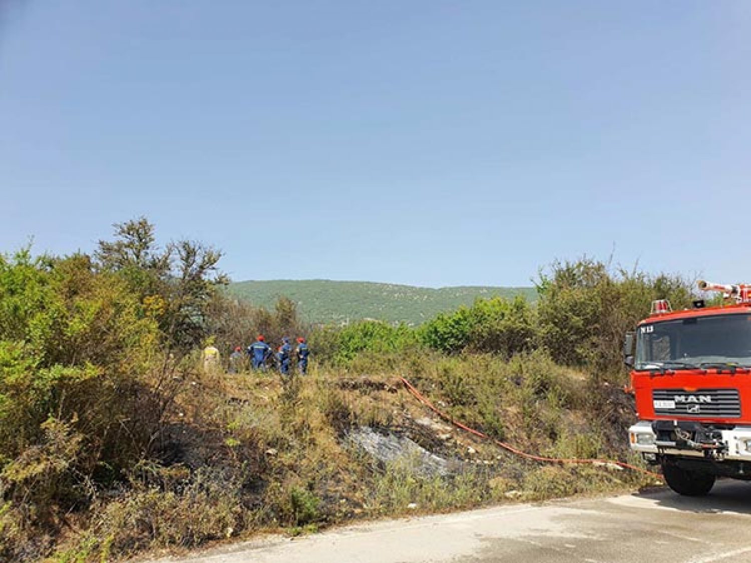 Σε εξέλιξη πυρκαγιά στην Αγ. Παρασκευή Κόνιτσας