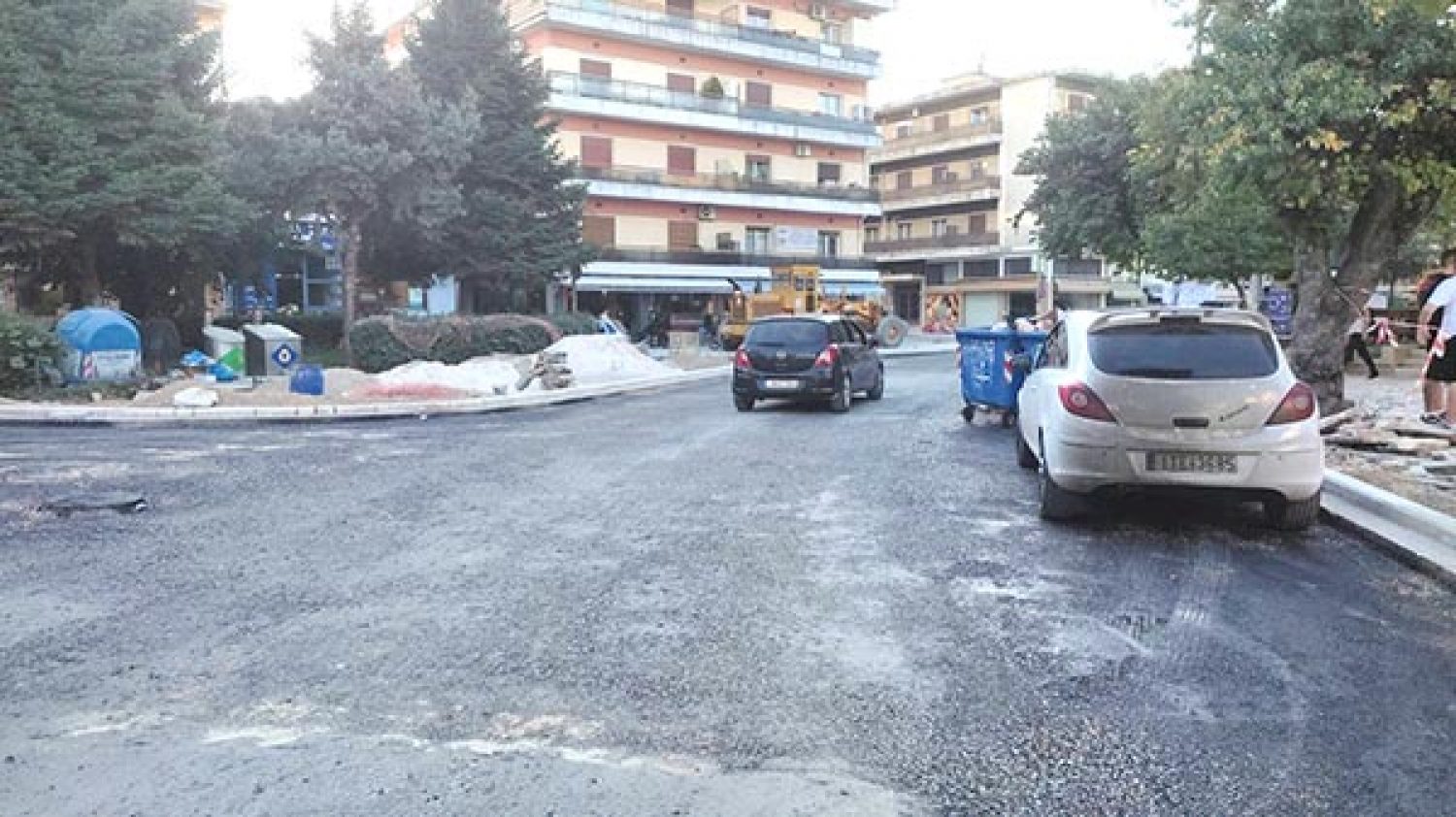 Ο Δήμος τρέχει εκ των υστέρων να συμμαζέψει τα… ασυμμάζευτα!