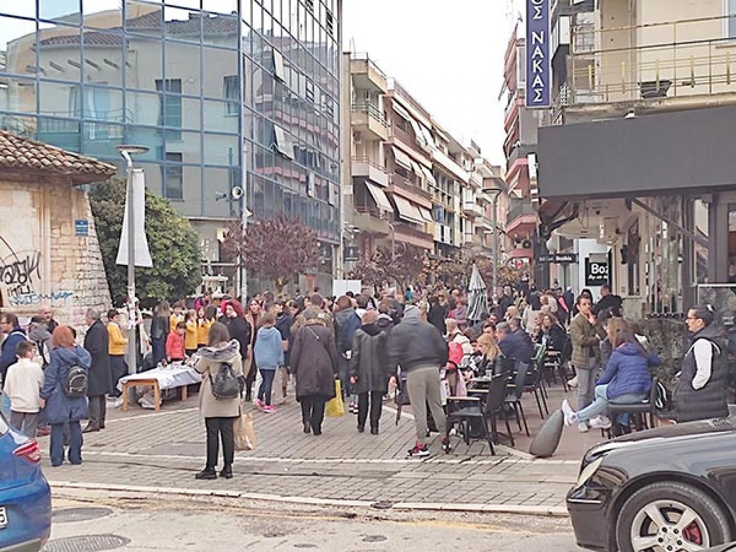 ΘΑ… ΒΟΥΛΙΑΞΟΥΝ ΓΙΑΝΝΕΝΑ ΚΑΙ ΧΩΡΙΑ!