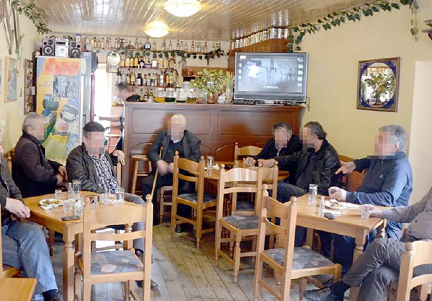 Με ασφάλεια ΟΓΑ οι ιδιοκτήτες καφενείων στα μικρά χωριά!