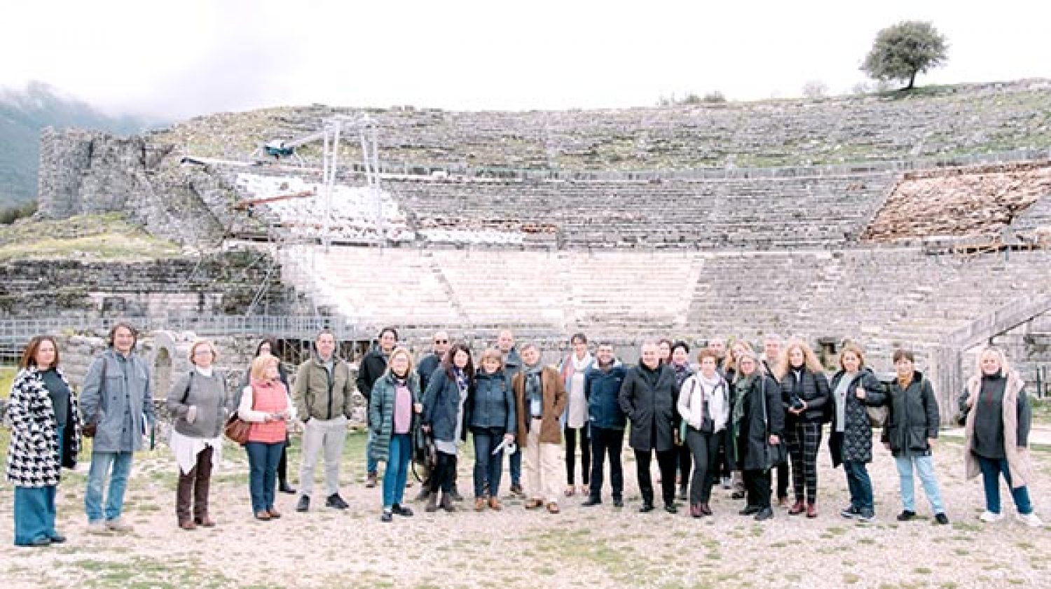Η Ε.Ε. ΔΙΝΕΙ…ΠΡΟΟΠΤΙΚΗ ΣΤΗΝ ΗΠΕΙΡΟ!