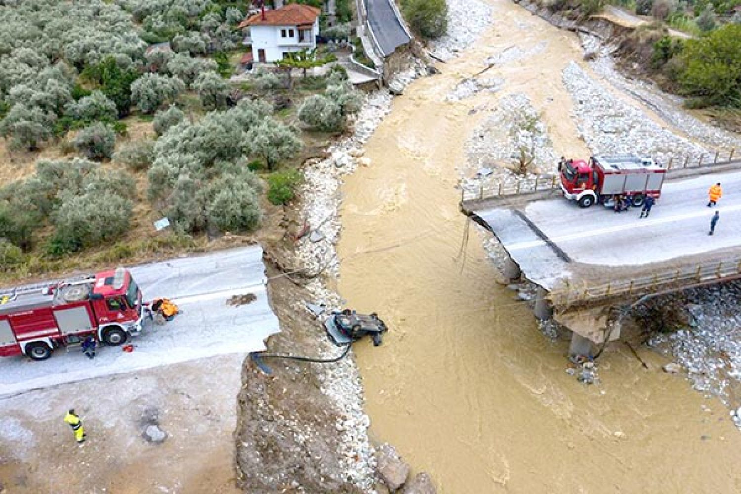 ΕΙΚΟΝΕΣ ΒΙΒΛΙΚΗΣ ΚΑΤΑΣΤΡΟΦΗΣ!