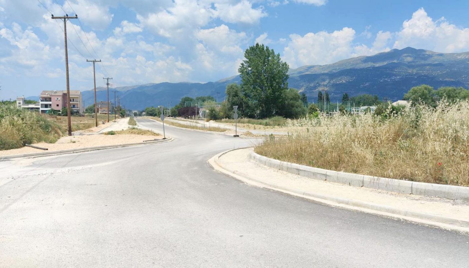 «Προσάναμμα» για πυρκαγιές τα ξερά χόρτα σ’ όλη την Ήπειρο!