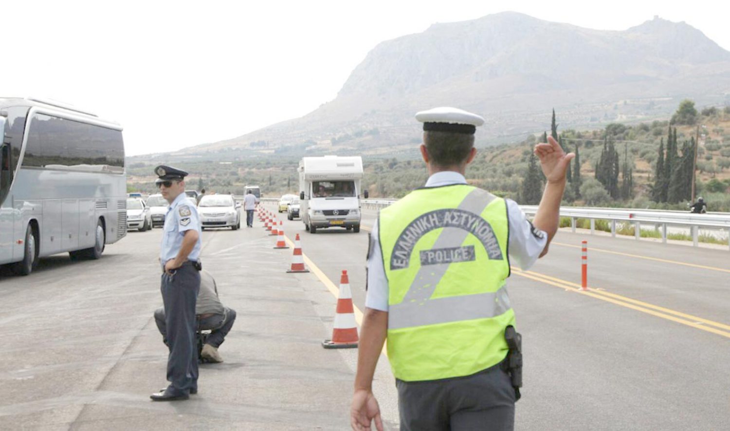 «Ανάσες» στην εστίαση όχι όμως και στα καταλύματα την Πρωτομαγιά!