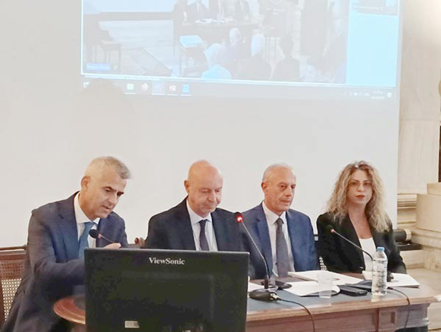 ΕΠΑΓΡΥΠΝΗΣΗ ΓΙΑ ΤΟ ΒΛΑΧΙΚΟ ΖΗΤΗΜΑ!